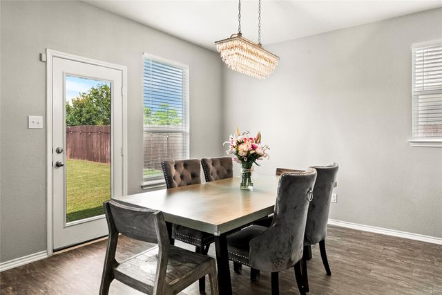 214 Saranac DR, Elgin, TX 78621