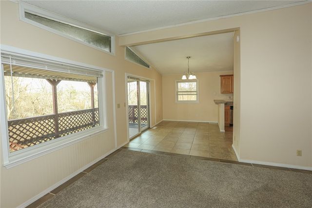 39 Sheneman Drive, Bella Vista, AR 72715