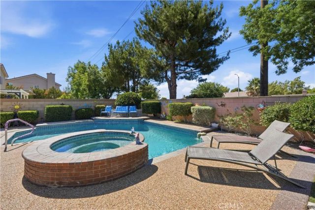 2825 Legends, Lancaster, CA 93536