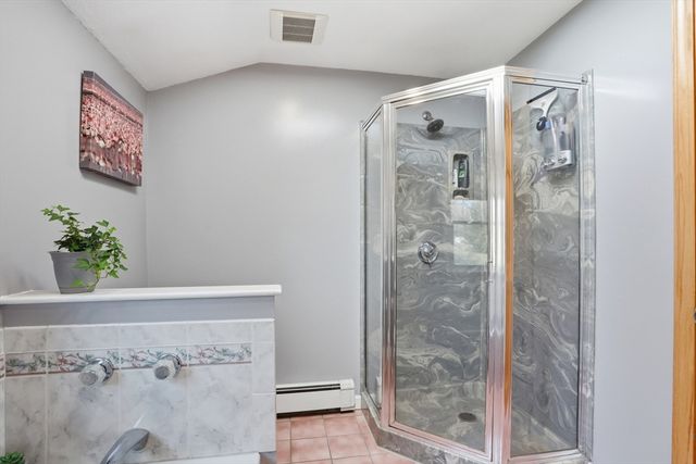 110 Starr Ave, Tewksbury, MA 01876