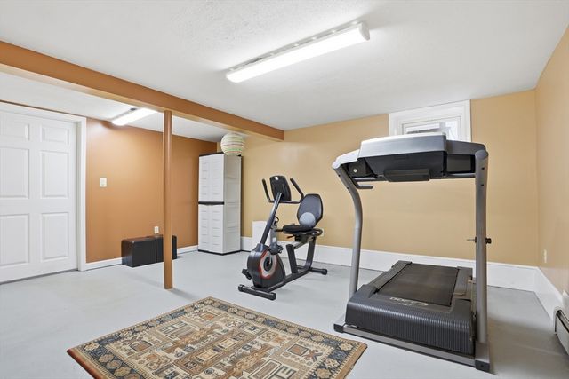 110 Starr Ave, Tewksbury, MA 01876