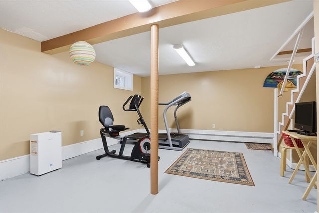 110 Starr Ave, Tewksbury, MA 01876