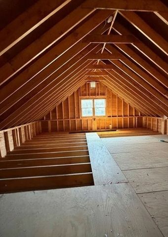 110 Starr Ave, Tewksbury, MA 01876