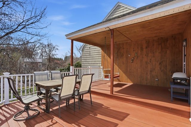 110 Starr Ave, Tewksbury, MA 01876