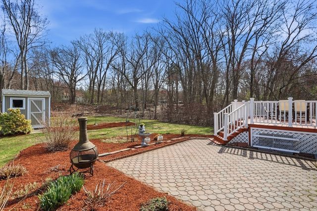 110 Starr Ave, Tewksbury, MA 01876