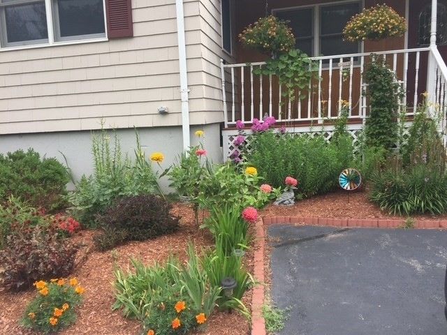 110 Starr Ave, Tewksbury, MA 01876
