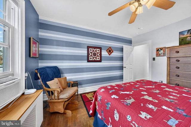 2051 W LIVINGSTON ST, Allentown, PA 18104