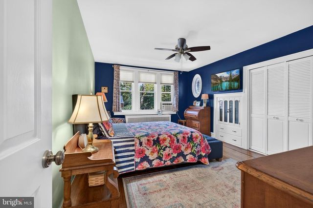 2051 W LIVINGSTON ST, Allentown, PA 18104