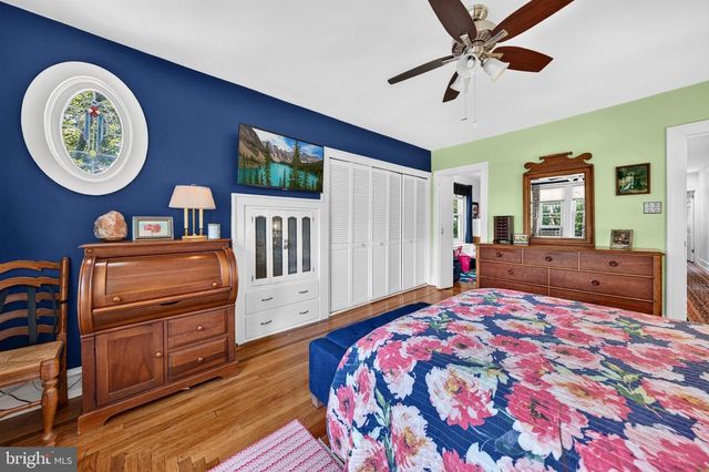 2051 W LIVINGSTON ST, Allentown, PA 18104