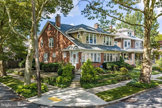 2051 W LIVINGSTON ST, Allentown, PA 18104