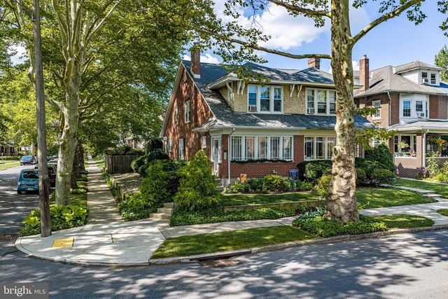 2051 W LIVINGSTON ST, Allentown, PA 18104