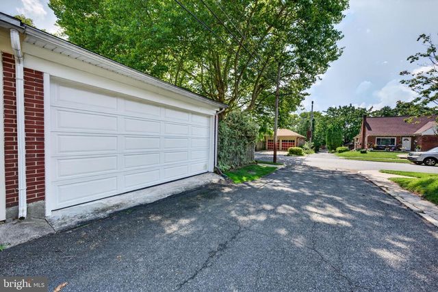 2051 W LIVINGSTON ST, Allentown, PA 18104