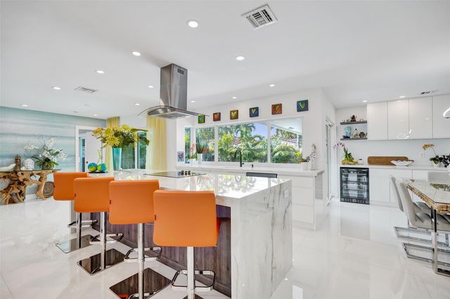 5821 NE 20TH TER, Fort Lauderdale, FL 33308