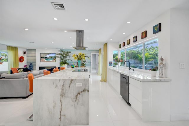 5821 NE 20TH TER, Fort Lauderdale, FL 33308