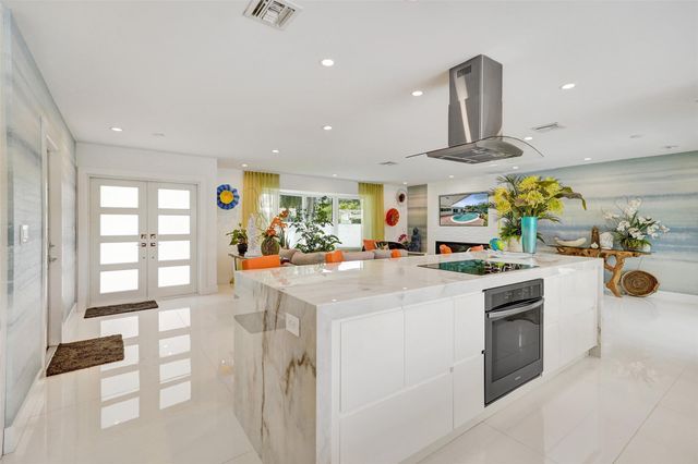 5821 NE 20TH TER, Fort Lauderdale, FL 33308