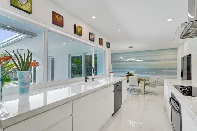 5821 NE 20TH TER, Fort Lauderdale, FL 33308