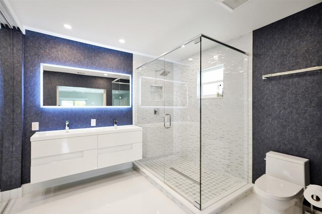 5821 NE 20TH TER, Fort Lauderdale, FL 33308