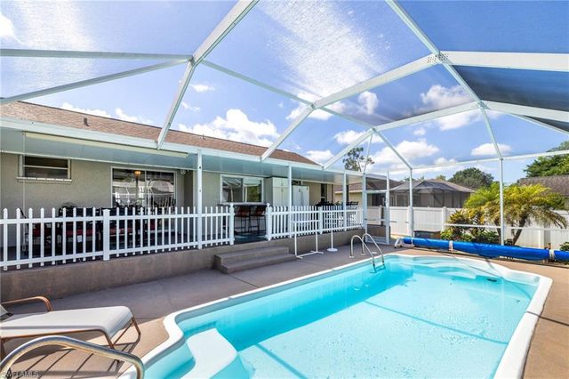 8241 Albatross RD, Fort Myers, FL 33967