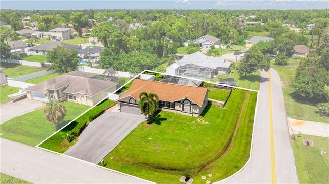 8241 Albatross RD, Fort Myers, FL 33967