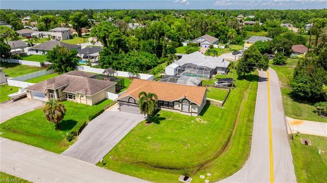 8241 Albatross RD, Fort Myers, FL 33967