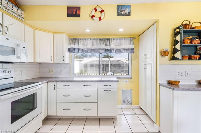 8241 Albatross RD, Fort Myers, FL 33967