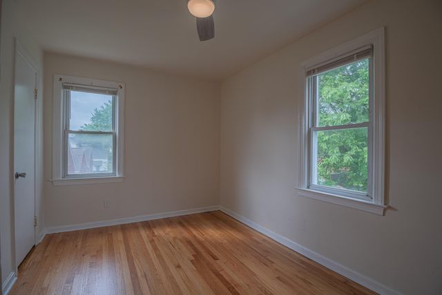 2883 Madison Avenue, Latonia, KY 41015