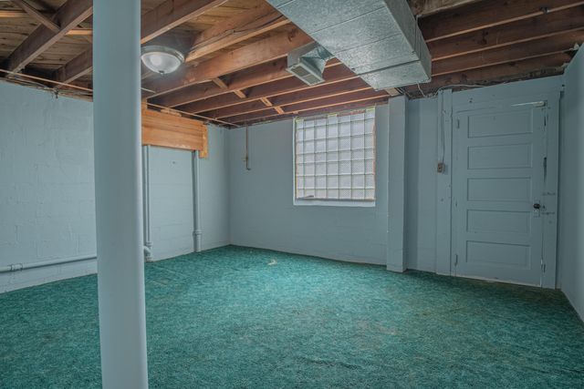 2883 Madison Avenue, Latonia, KY 41015