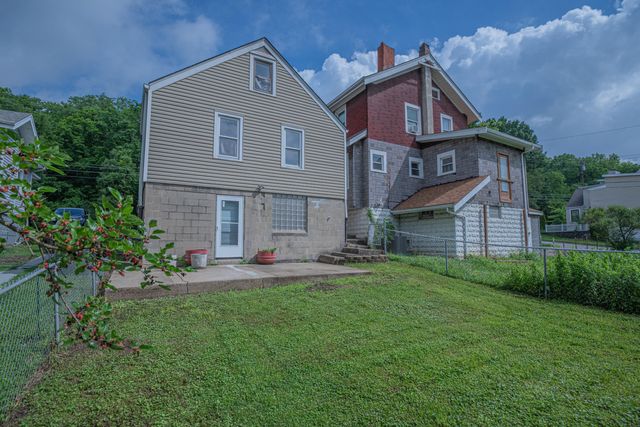 2883 Madison Avenue, Latonia, KY 41015