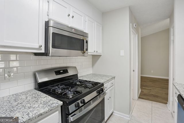 819 Arbor Hill Drive, Stone Mountain, GA 30088