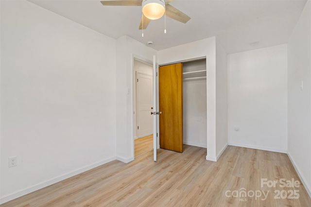 29 Alexander Street, Black Mountain, NC 28711