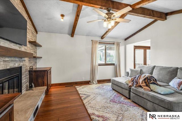 2915 Daniell Circle, Bellevue, NE 68123