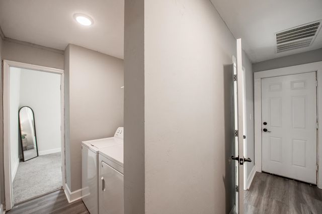 809 Dover Street, Tallahassee, FL 32304