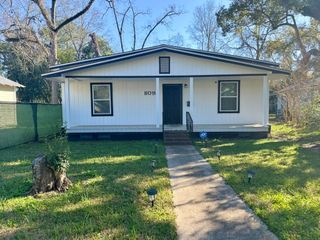 809 Dover Street, Tallahassee, FL 32304