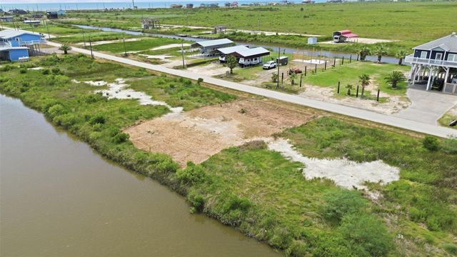 1190 Van Sant, Bolivar Peninsula, TX 77617