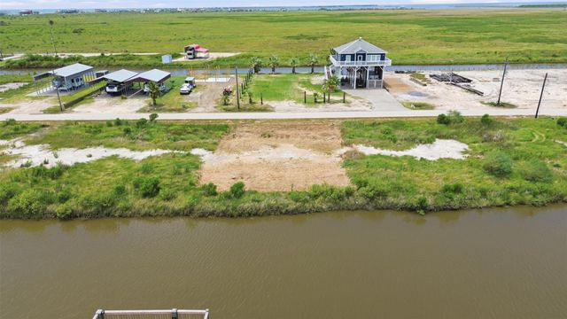 1190 Van Sant, Bolivar Peninsula, TX 77617