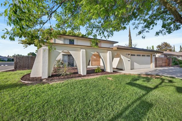 6795 Havenhurst Dr, Sacramento, CA 95831