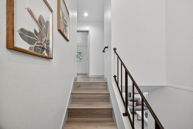 6795 Havenhurst Dr, Sacramento, CA 95831