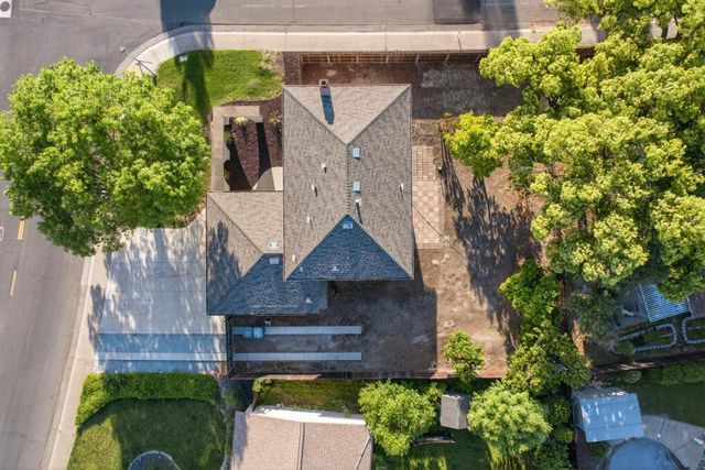 6795 Havenhurst Dr, Sacramento, CA 95831