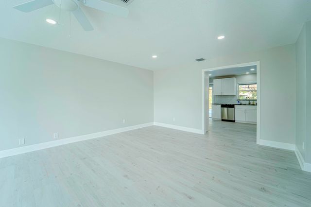 2538 SE Price Court, Port St. Lucie, Port St Lucie, FL 34984