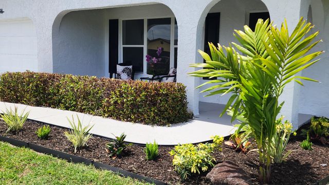 2538 SE Price Court, Port St. Lucie, Port St Lucie, FL 34984