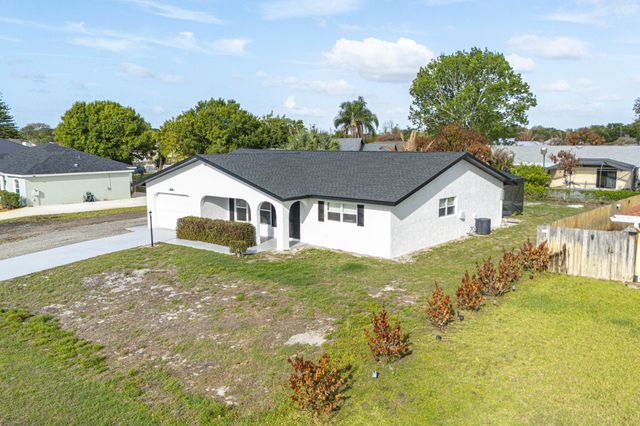 2538 SE Price Court, Port St. Lucie, Port St Lucie, FL 34984