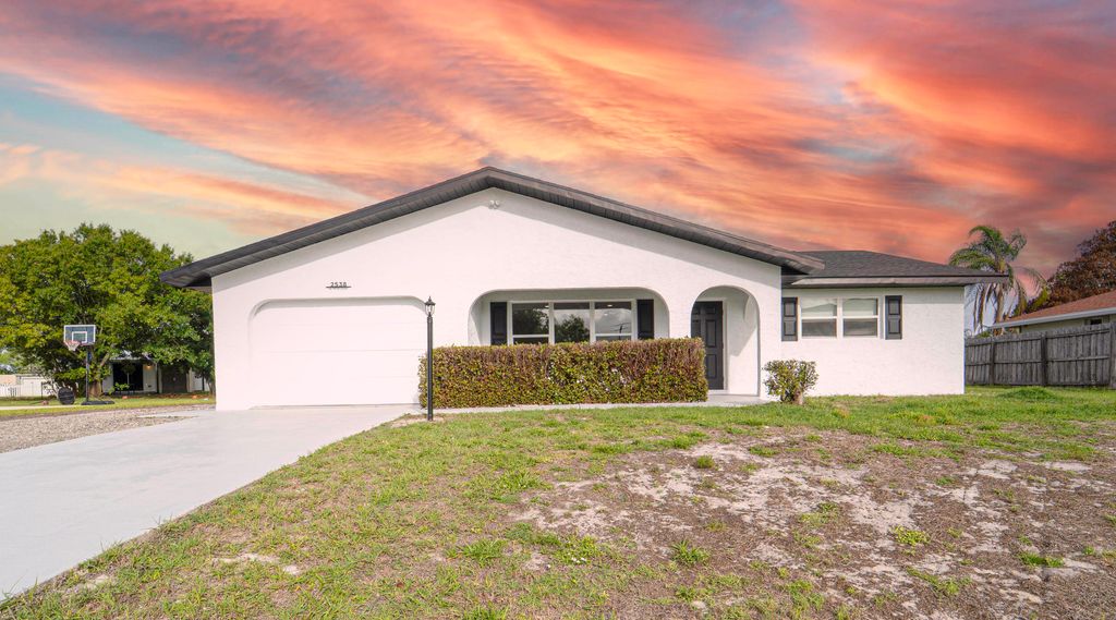 2538 SE Price Court, Port St. Lucie, Port St Lucie, FL 34984
