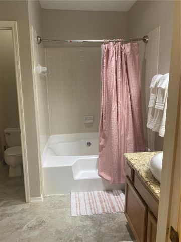 580 Wilcrest Drive 580, Houston, TX 77042