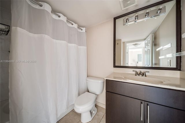 6235 SW 47th Mnr 104, Davie, FL 33314