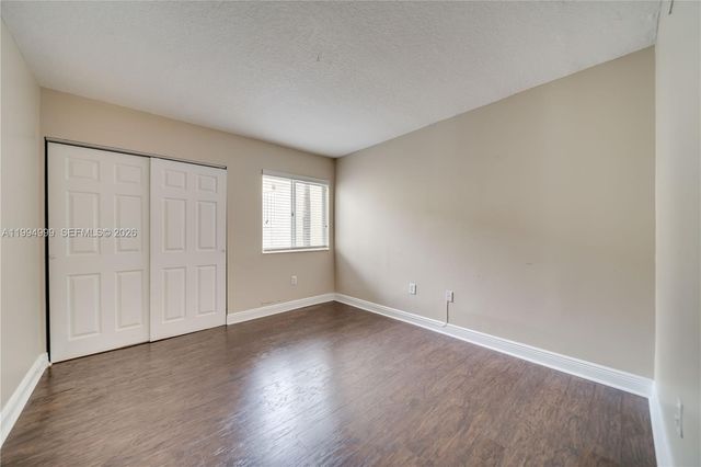 6235 SW 47th Mnr 104, Davie, FL 33314