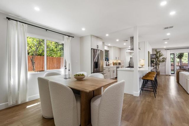 24022 Vanowen Street, West Hills, CA 91307