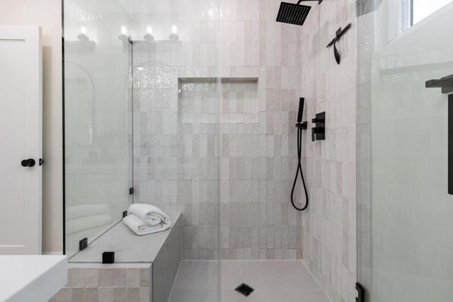 24022 Vanowen Street, West Hills, CA 91307