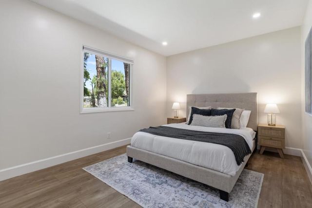 24022 Vanowen Street, West Hills, CA 91307