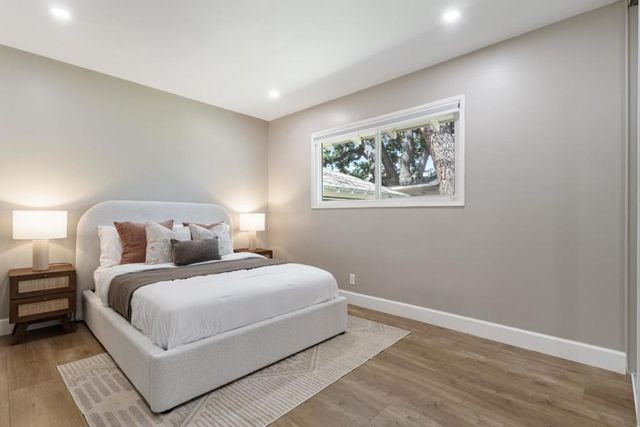 24022 Vanowen Street, West Hills, CA 91307