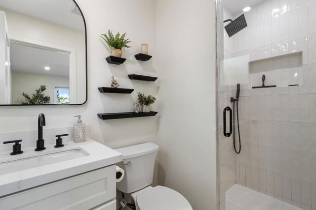 24022 Vanowen Street, West Hills, CA 91307